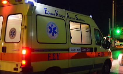 Ανατροπή οχήματος στη λεωφόρο Μεσογείων