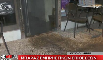 Μπαράζ εμπρηστικών επιθέσεων τα ξημερώματα σε περιοχές της Αθήνας
