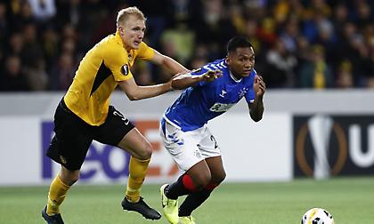 Live: Ρέιντζερς-Γιούνγκ Μπόις