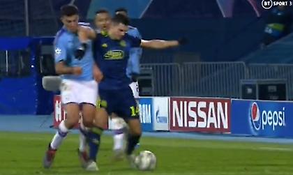 Η αγκωνιά στον Ρόδρι που δεν τιμωρήθηκε με κόκκινη (video)