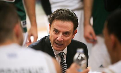 Πιτίνο: «Δεν έχουμε μεγάλα κορμιά, πρέπει να είμαστε δυνατοί»