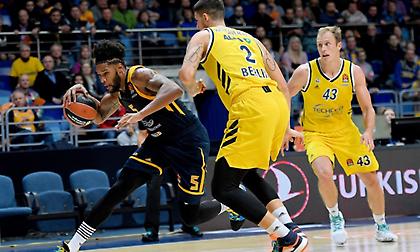 Επιστροφή στις νίκες με κατοστάρα για τη Χίμκι!