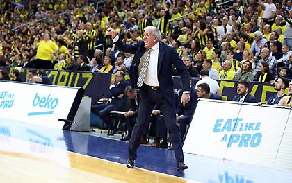 Ομπράντοβιτς: «Άξιζε τη νίκη η Εφές»