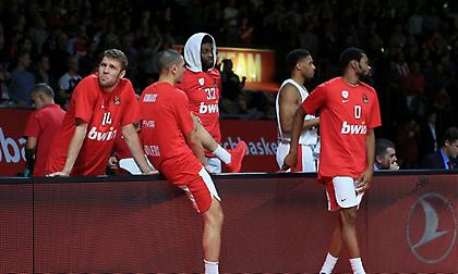 Εκτόξευση για Βεζένκοφ, καθίζηση για Πάντερ