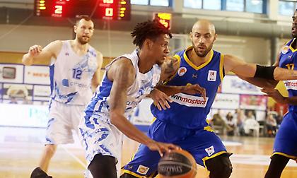 Τζόουνς: «Μπορεί να ανεβάσει πολύ μια νίκη την ομάδα μας»