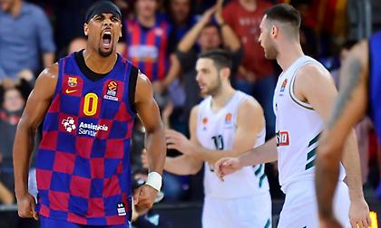 Τα εντυπωσιακά καρφώματα του Ντέιβις εναντίον του Παναθηναϊκού (video)