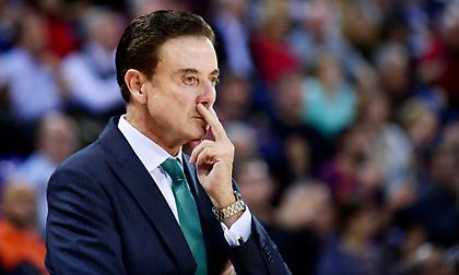 Πιτίνο: «Ανοησία η συζήτηση για τα μπάτζετ, θέλω παίκτες με νοοτροπία πεινασμένου σκύλου»