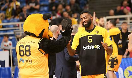 Λάνγκφορντ στο sport-fm.gr: «Είμαι πολύ ικανοποιημένος από τον εαυτό μου μέχρι στιγμής»