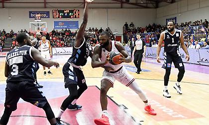 Ήφαιστος στην οκτάδα και Κολοσσός στην… κρυάδα!