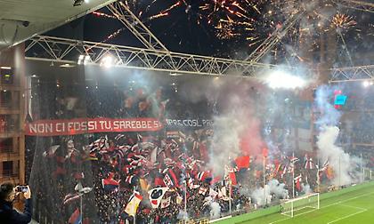 Τρομερή ατμόσφαιρα στο ντέρμπι της Γένοβας (pics&video)