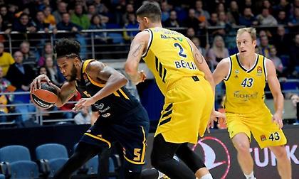 Ευρωλίγκα: Ο σαρωτικός MVP, Ντέβιν Μπούκερ, στα καλύτερα του (Video)