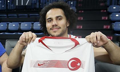 O Λάρκιν ευχαρίστησε τον Ερντογάν