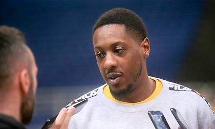 Τσάλμερς: «Νιώθω καλά που θα συνεχίσω στην ΑΕΚ»