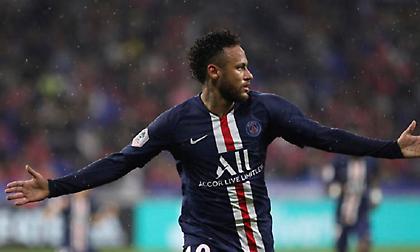 Νεϊμάρ: «Γιατί να θέλω να φύγω από την Παρί;»