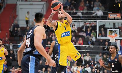 Γιόρτασε με «διπλό» το νέο συμβόλαιο ο Σφαιρόπουλος!