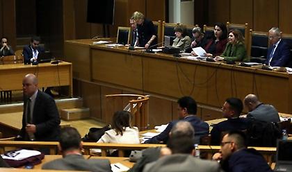 Δίκη Χ.Α: Μετατροπή της κατηγορίας για τις επιθέσεις σε ΠΑΜΕ-Αιγύπτιους ψαράδες ζήτησε η εισαγγέας