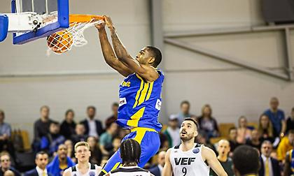 Άνετο και ωραίο στη Ρίγα το Περιστέρι