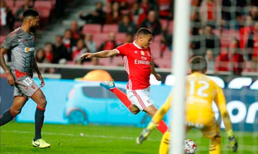 Ανατροπή και πρόκριση για Μπενφίκα