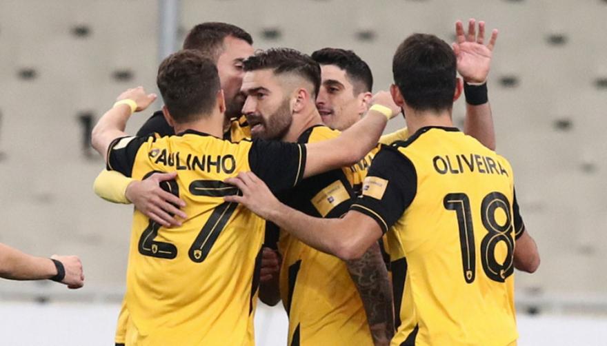 «Αυτόν ανάστησε ο Καρέρα - Έκανε αλοιφή τον Τσιγκρίνσκι - Πούλα πρόεδρε!»