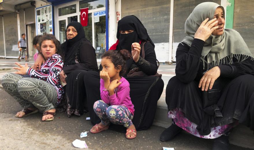 Ερντογάν: 50.000 πρόσφυγες από την Ιντλίμπ κατευθύνονται στην Τουρκία