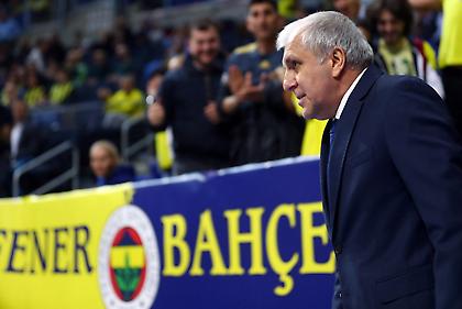 Αποχώρησε εκνευρισμένος και προανήγγειλε αποφάσεις ο Ομπράντοβιτς (video)