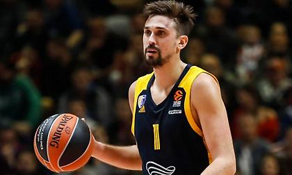 Αλεξέι Σβεντ στο Eurohoops: «Καλύτερα να νικάς, παρά να σκοράρεις 36, θρύλος ο Σπανούλης»