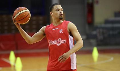 Στη Νίμπουρκ ο Μάικ Ντίξον