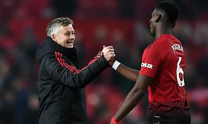 Σόλσκιερ: «Δεν θα φύγει ο Πογκμπά από τη Γιουνάιτεντ»