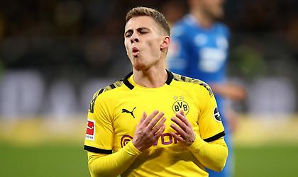 Η τρομερή επέμβαση του Μπάουμαν στην σουτάρα του Αζάρ (video)