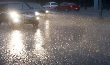 Επιδείνωση καιρού: Ισχυρές βροχές και θυελλώδεις άνεμοι από το βράδυ του Σαββάτου