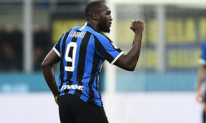 «Πάτησε» την Τζένοα η Ίντερ και έπιασε πάλι τη Γιουβέντους!