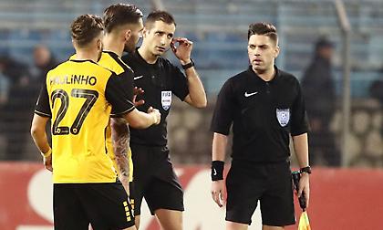 Έπρεπε να περάσει το χριστουγεννιάτικο «service» η ΑΕΚ στην Λαμία