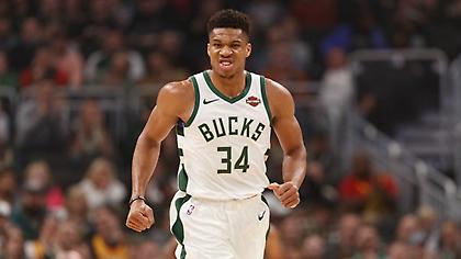 Αντετοκούνμπο: «Χριστούγεννα παίζουν οι καλύτερες ομάδες»