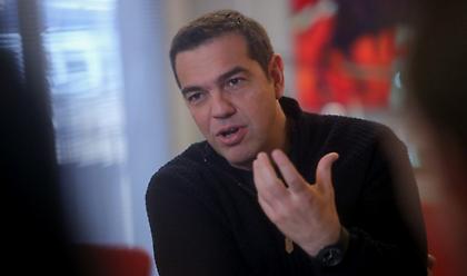 Τσίπρας: Είναι κανονικότητα εικόνες σαν τη Λωρίδα της Γάζας στο Μαρούσι;