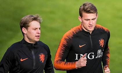 Ντε Γιονγκ για Ντε Λιχτ: «Σε λίγα χρόνια μπορεί να έρθει στην Μπαρτσελόνα»