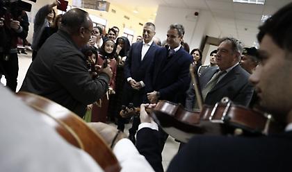 Στην Κάσο ο Κυριάκος Μητσοτάκης - Η φωτογραφία μέσα από το ελικόπτερο