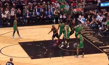 Εντυπωσιακό κάρφωμα από τον Ιμπάκα (video)