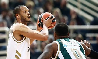 Ράντολφ: «Θέλουμε τίτλους, οπότε θα πρέπει να βελτιωνόμαστε συνεχώς»