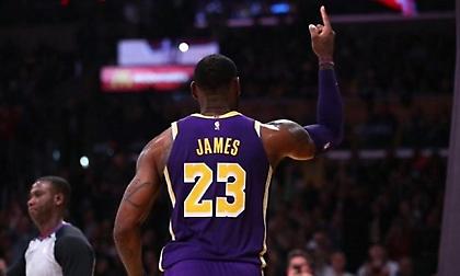 Βιονικός ΛεΜπρον: Ο απίστευτος αριθμός παιχνιδιών που έχει χάσει σε 17 σεζόν! (πίνακας)