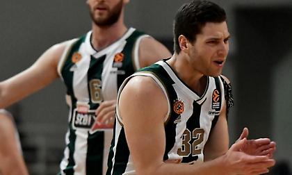 Φρεντέτ: Season-high σε εύστοχα τρίποντα και ριμπάουντ (video)