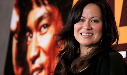 Στα δικαστήρια με φαστφουντάδικο η κόρη του Μπρους Λι