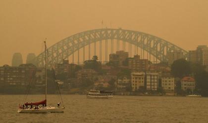 Οι πυρκαγιές που μαίνονται στην Αυστραλία απειλούν τα αποθέματα νερού στο Σίδνεϊ