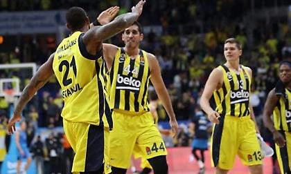 Live: Φενερμπαχτσέ-Βαλένθια