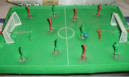 Δώρο και άσπρη τρίχα: Αν έχεις προλάβει 1 από αυτά τα 7 χριστουγεννιάτικα δώρα γέρασες (pics)