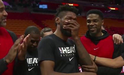 Η έκπληξη στον Κρις Σίλβα είναι ό,τι πιο συγκινητικό θα δεις φέτος