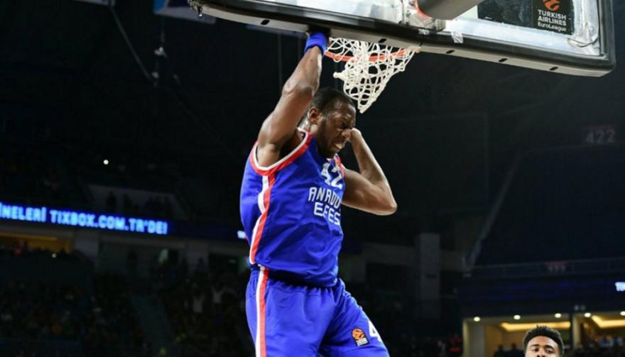 «Τα είπε όλα ο Πιτίνο - Θέλει Ντάνστον και αντι-Τζόνσον»