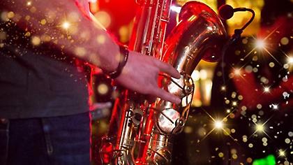 Rock Avenue: Σε... εορταστικό «mood» με κιθάρα και σαξόφωνο