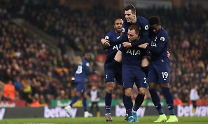 Αριστοτεχνική εκτέλεση φάουλ του Έρικσεν και 1-1 η Τότεναμ (video)