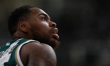 ΝτεΣόν Τόμας στο Eurohoops: «Το ριμπάουντ θέλει σκληράδα, το 2020 να φέρει νίκες και… Final Four»