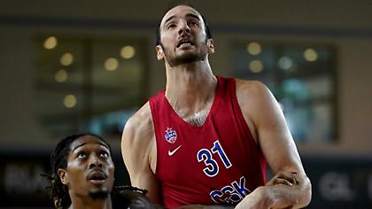 Βατούτιν: «Θα βελτιωθεί ο Κουφός, θα πάρουμε και παίκτη»